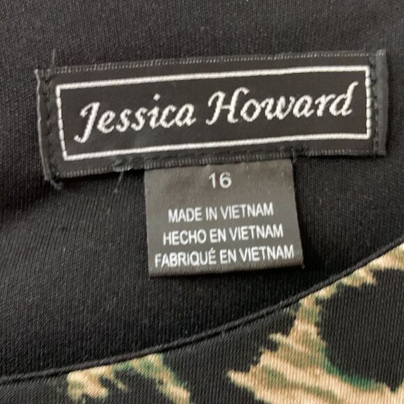 Jessica Howard size 16 leopard print dress w/ruffle bell sleeves.  Very stretchy - Picture 4 of 12